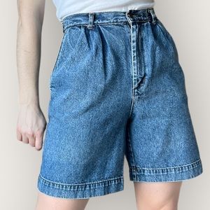 80s Guess Jean High Rise Shorts Size 30.